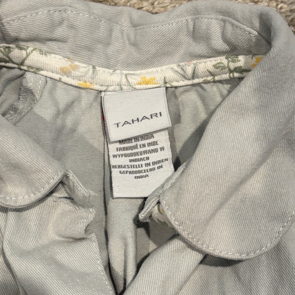 Tahari Kids Light Gray Jacket with Ruffle Details - Picture 2 of 4